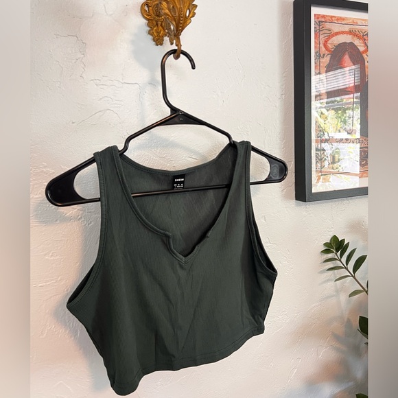 Chani V Cut Bottom Green
